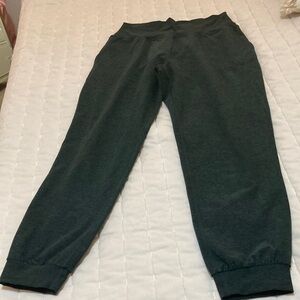 Beyond Yoga green Jogger Pants